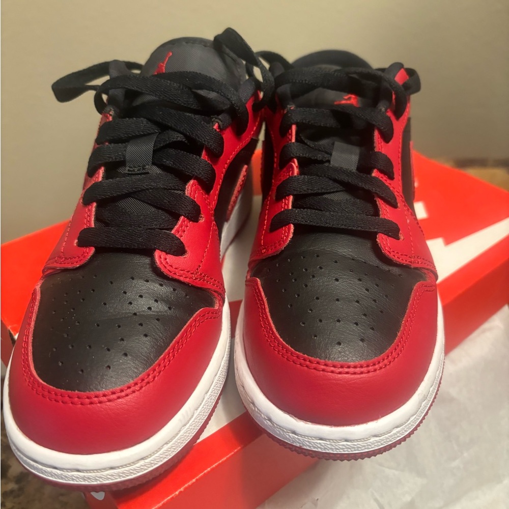 Jordan (Nike) Tennis shoes